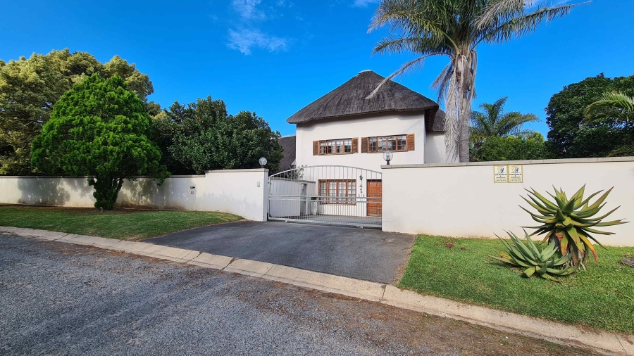 6 Bedroom Property for Sale in Blue Bend Eastern Cape